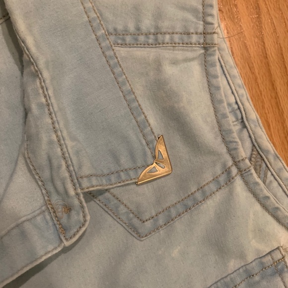 Chambray button up - Picture 3 of 5